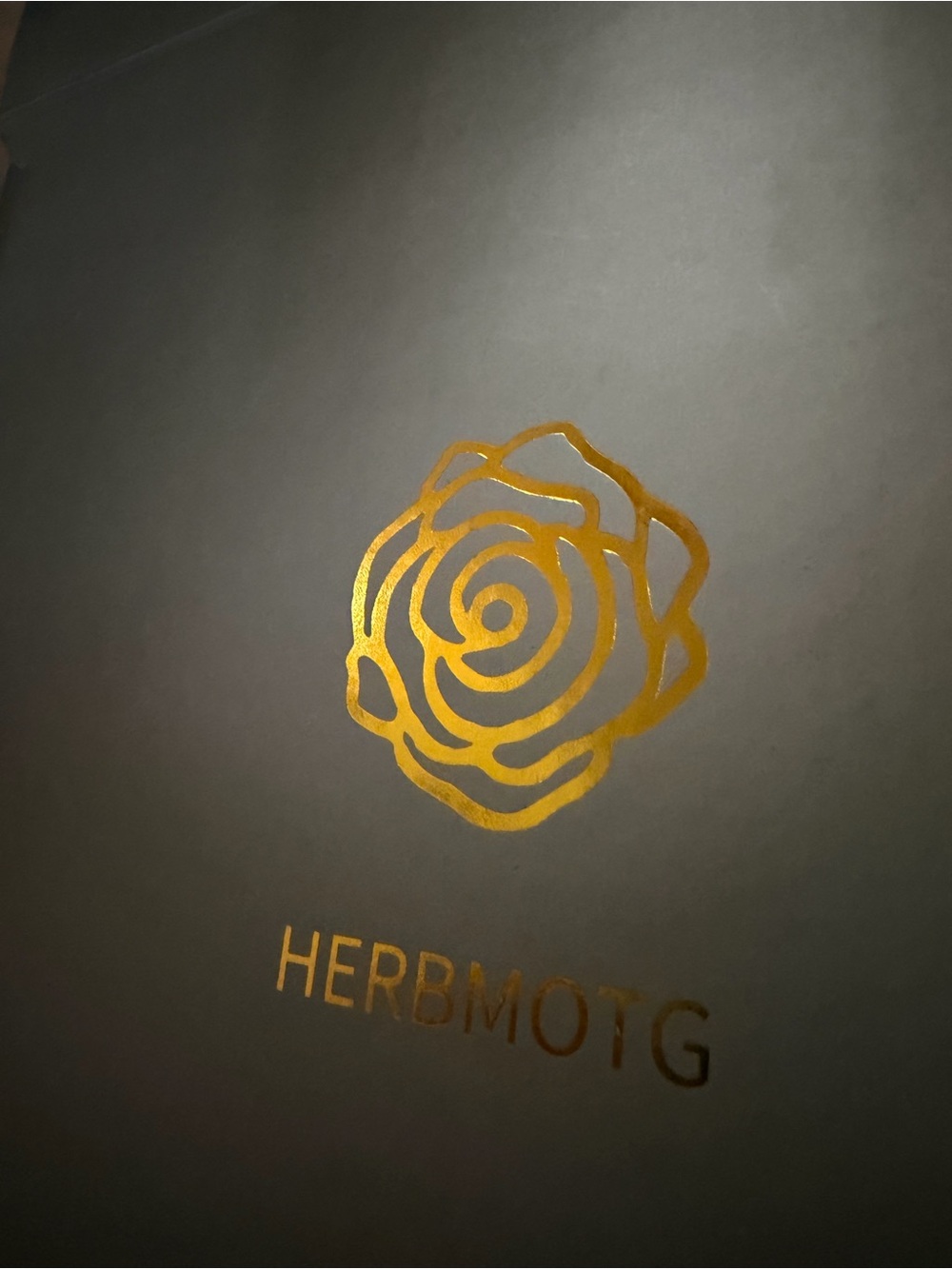 Gold Rose Wall Art - Elegant Home Design Accent